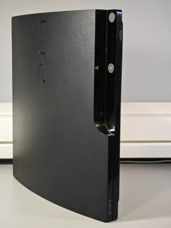 Console Sony PlayStation 3 Slim 320Go custom fireware