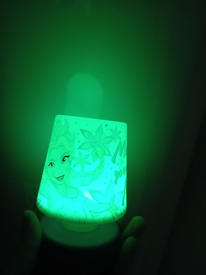 Lampe veilleuse Reine des Neiges - photo numéro 5