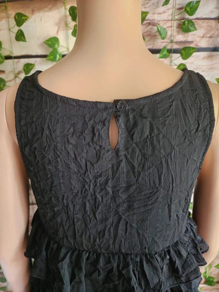 🌸Top péplum noir a volants Taille 38🌸 - photo numéro 5