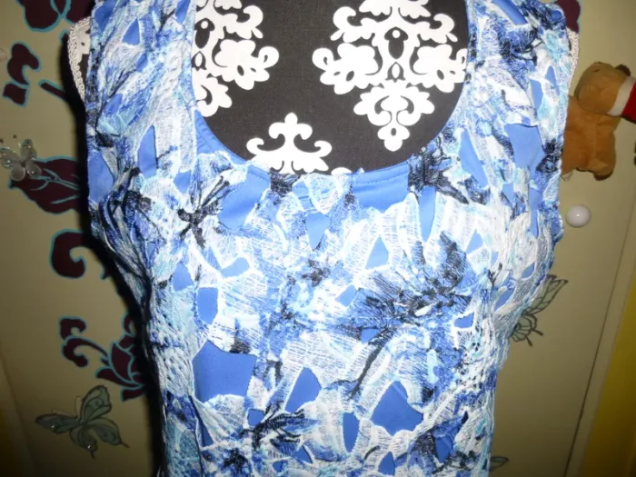 magnifique robe droite crocheté et doublé M&S mode taille 44 neuf - photo numéro 2