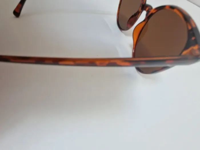 Lunettes de soleil - photo numéro 10