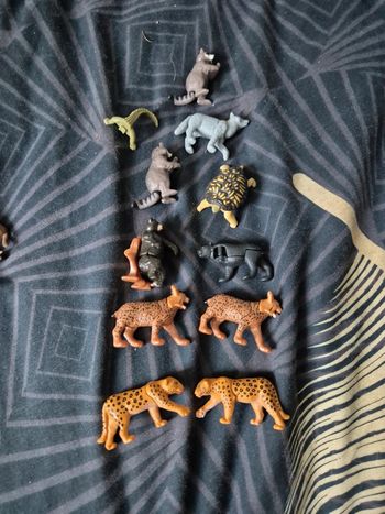 Lot de mini animaux kinder