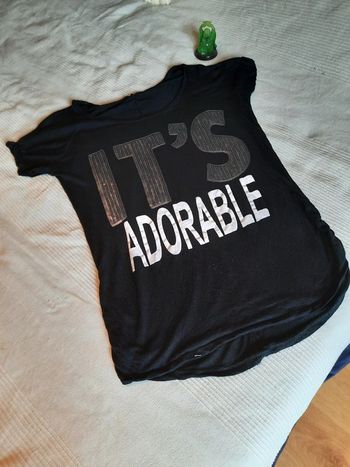 T-shirt avec écriture