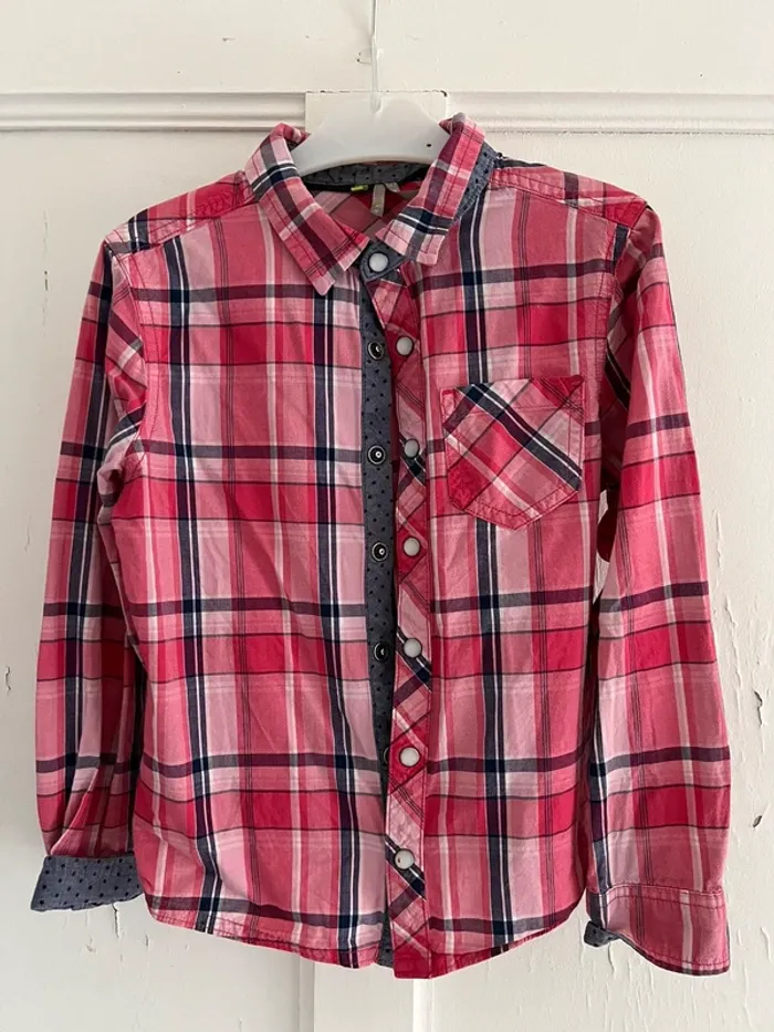 Chemise à carreaux