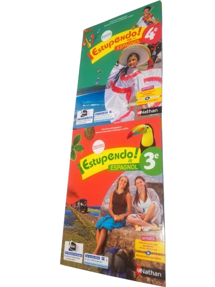 Lot de deux manuels scolaires espagnol