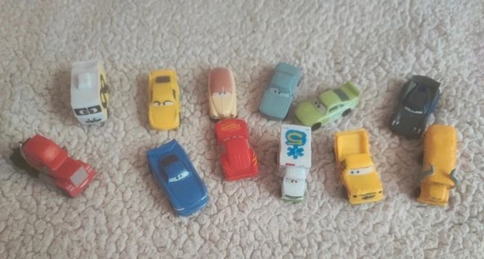 Livre comptines et figurines animé cars - photo numéro 4