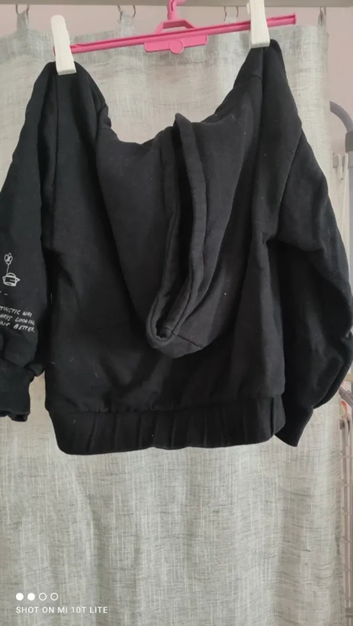 Sweat shirt noir Minnie Zara Disney - photo numéro 2