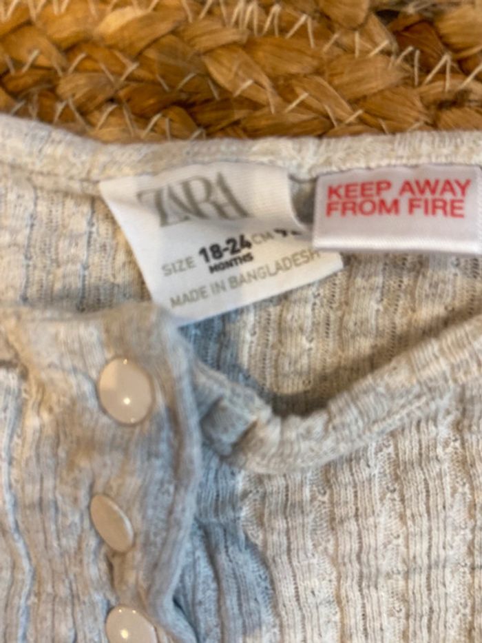 Tee-shirts manches longues fille 18 mois Zara - photo numéro 2