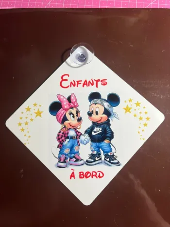 Plaque enfants à bord Mickey et Minnie