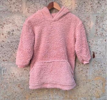 Sweat à capuche enfant effet pilou pilou – Vieux Rose – Pippa Kids
