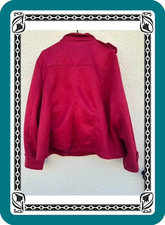 Veste rouge - photo numéro 3