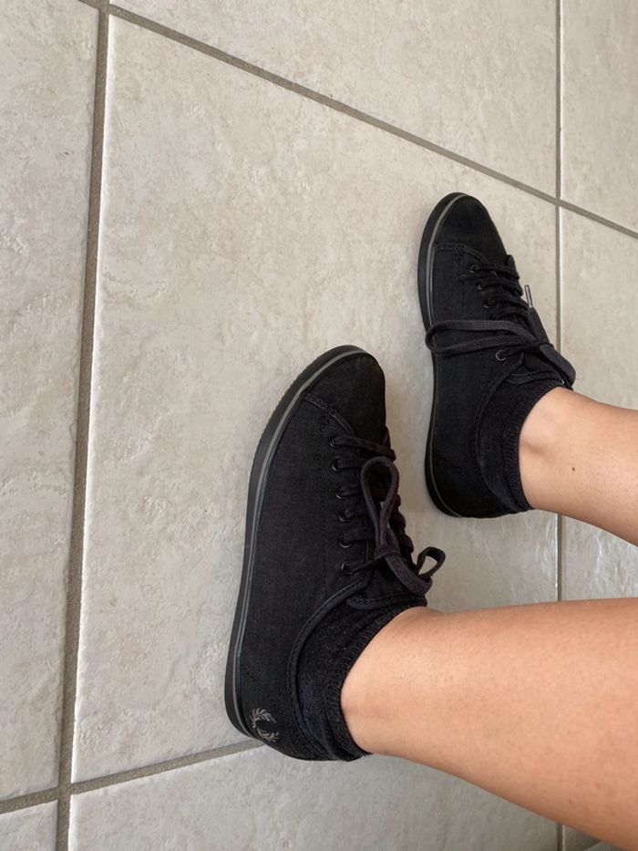 Fred perry  36 noir - photo numéro 3