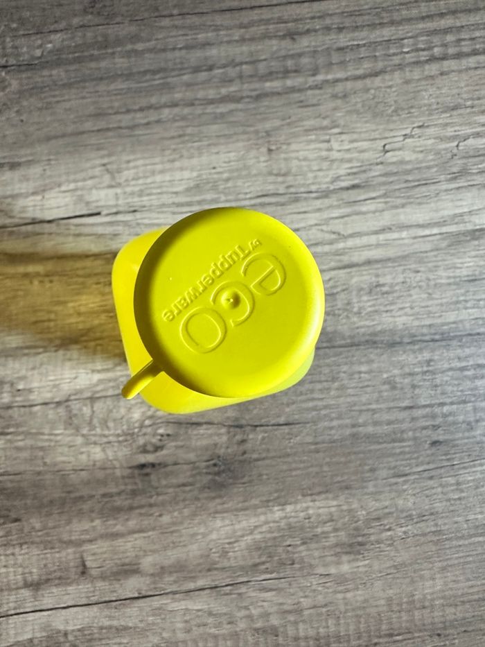 Bouteille jaune Tupperware 500ml - photo numéro 5