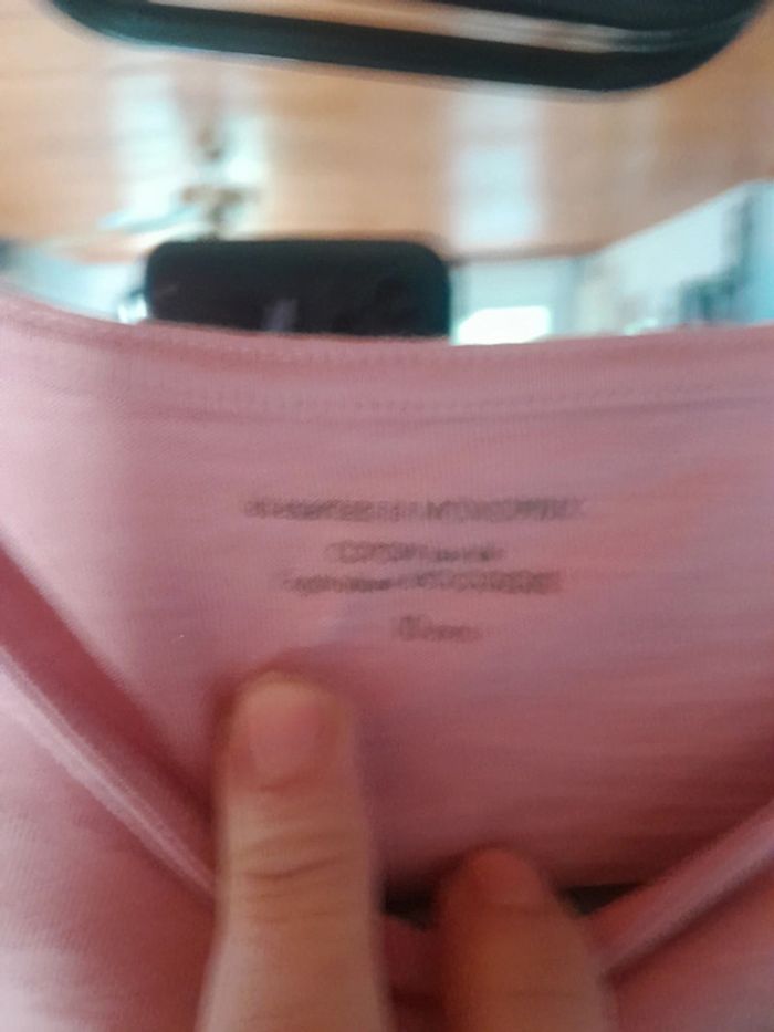 Haut neuf 10 ans fille 👧 - photo numéro 2
