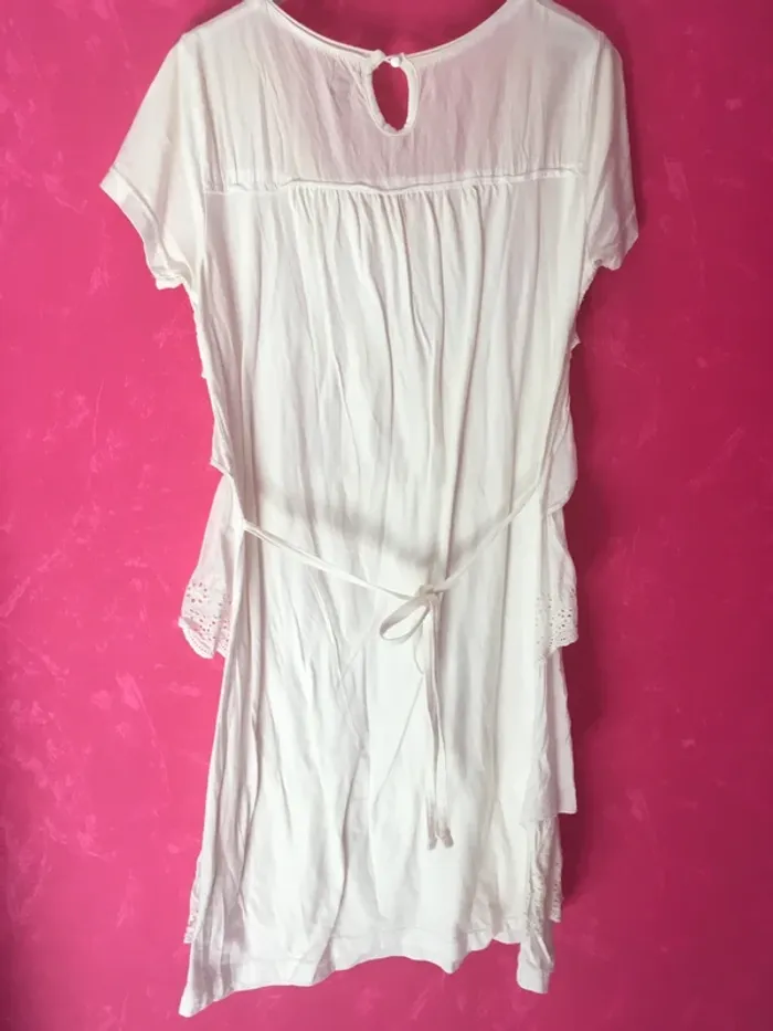 Robe blanche miss captain en 38 - photo numéro 5