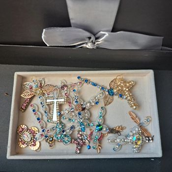 Lot de pendentifs crucifix multicolore
