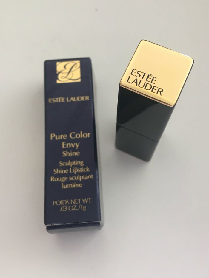 Mini rouge à lèvres Estée Lauder neuf - photo numéro 2