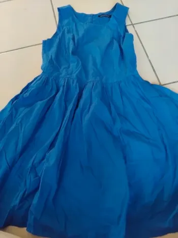 Robe bleu femelle