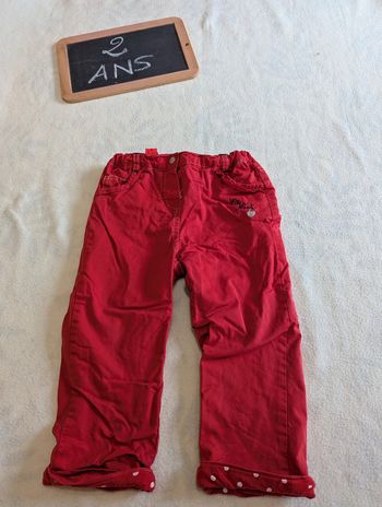 Pantalon rouge 2 ans