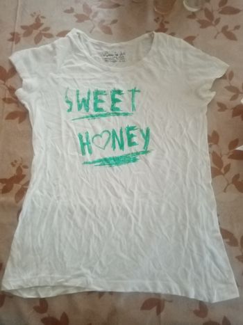 Tee-shirt taille S(14ans)