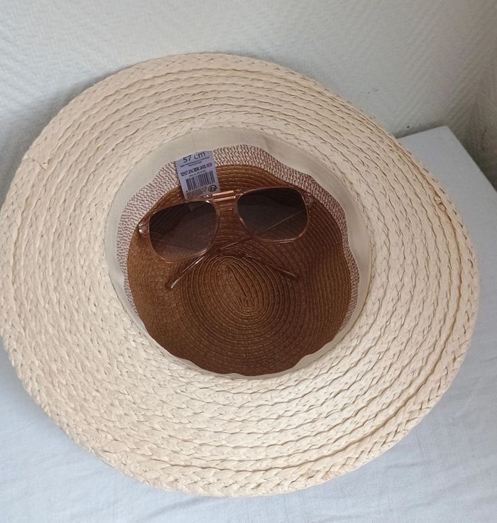 Chapeau soleil été et lunettes de soleil - photo numéro 3