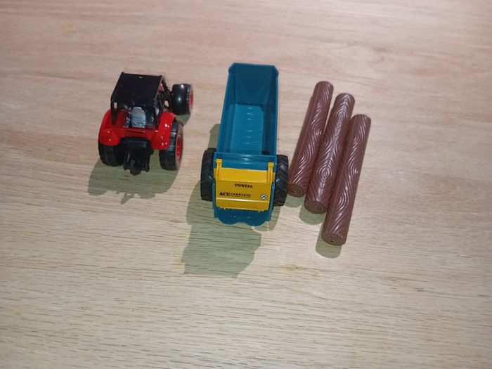 Tracteur avec remorque - Très bon état - photo numéro 4