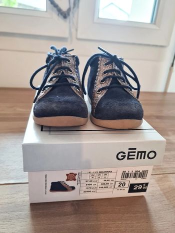 Chaussures bleues à paillettes T 20