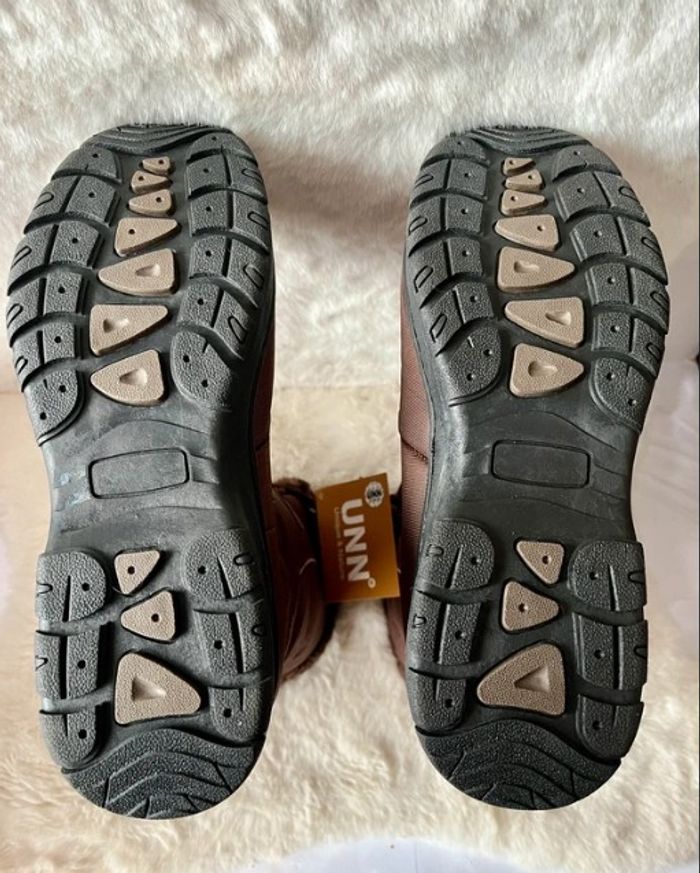 Après ski, bottes mi mollets fourrées pointure 41 - photo numéro 9