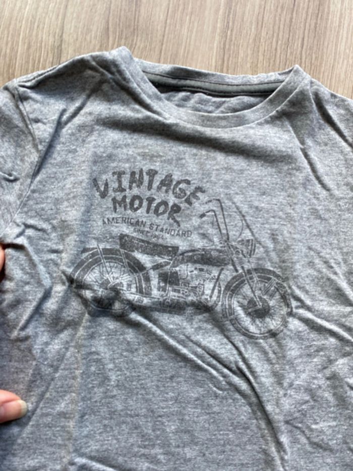 T shirt - photo numéro 3