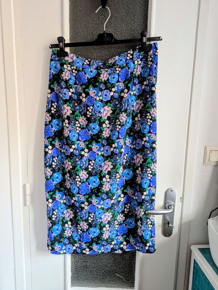 Jupe à fleurs neuve bleu pimkie taille xl 42 - photo numéro 3