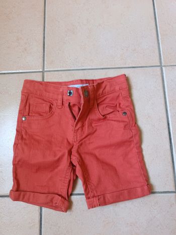 Bermuda orange Gemo 4 ans