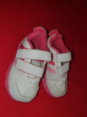 Baskets Adidas pointure 21