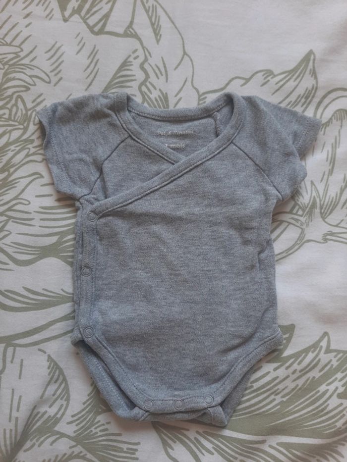 Bodie manche courte 1 mois