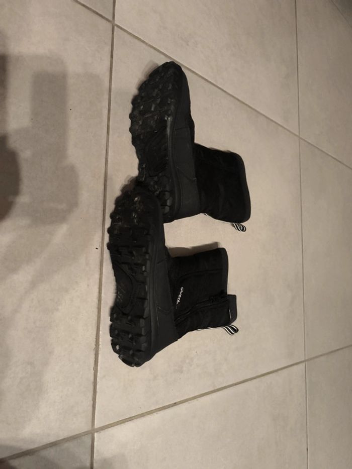 Bottes pour la neige. Après ski. Pointure 35. Quechua - photo numéro 2