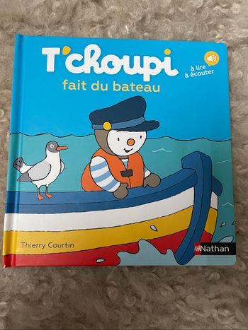 T’choupi fait du bateau
