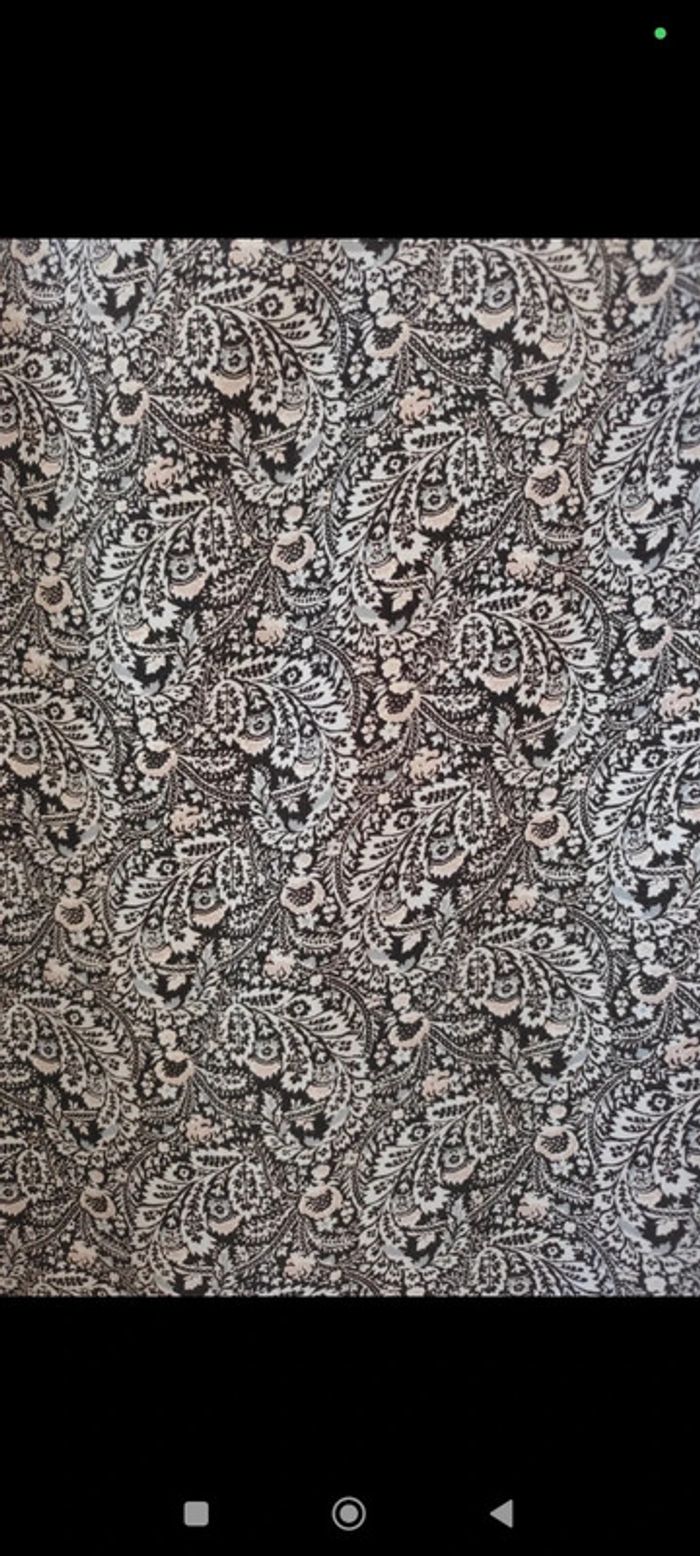 Robe légère à motifs noire et blanche taille M Gap - photo numéro 6