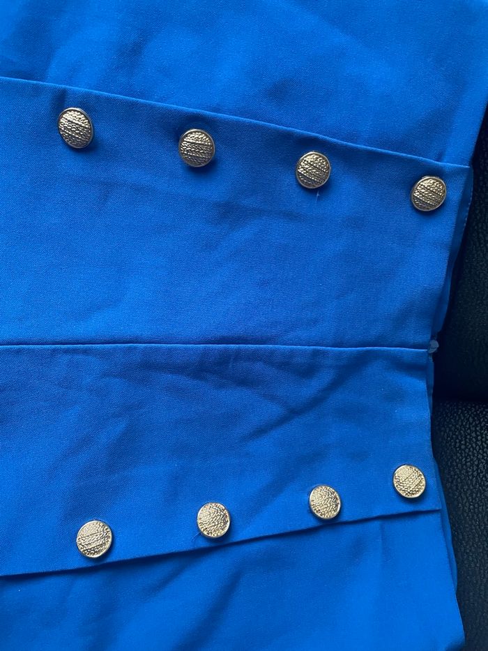 Short bleu - photo numéro 4