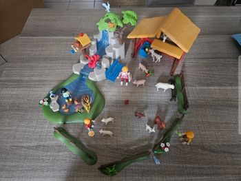 Playmobil parc animalier avec famille 4851