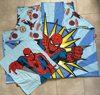 Housse de couette et taie d’oreiller Spiderman