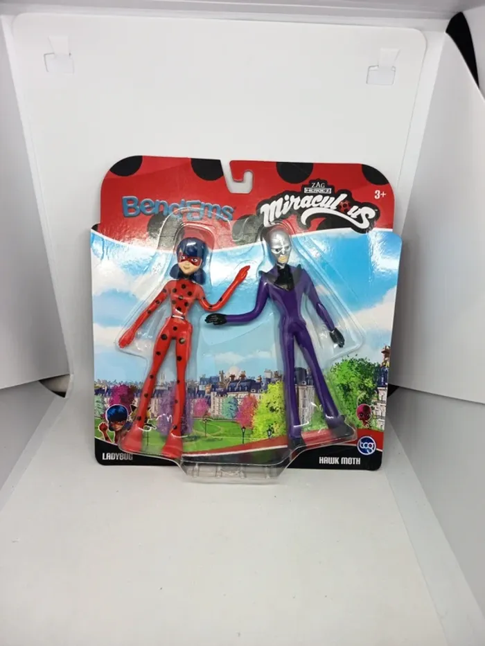 Lot de 2 Figurines - Ladybug & Hawk Moth