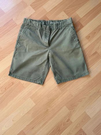 Short Femme Kaki - Léger & Confortable - Idéal Été - Très Bon État