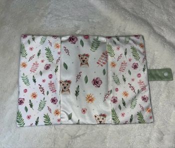 Protège carnet de santé lionne 