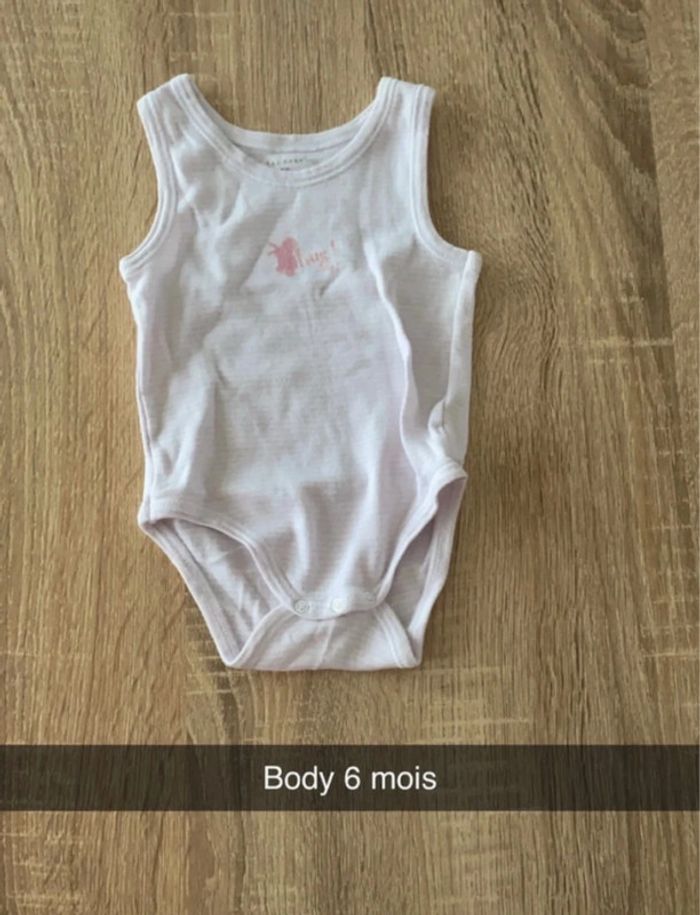 Lot de 6 bodies - photo numéro 4