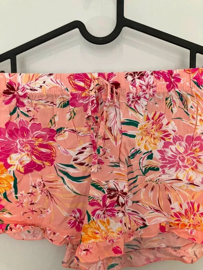 Short pyjama rose à fleurs - photo numéro 2