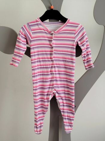 Pyjama léger à rayures multicolores avec moufles intégrées taille 0-3 mois