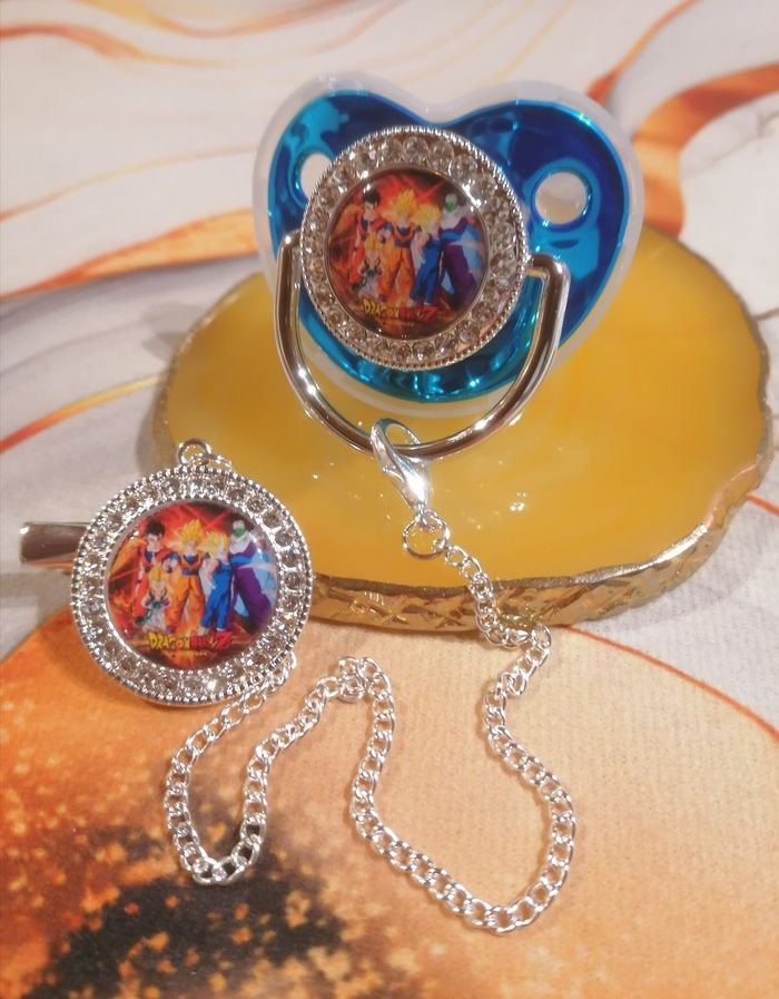 Tétine dragon Ball z bleu - photo numéro 2