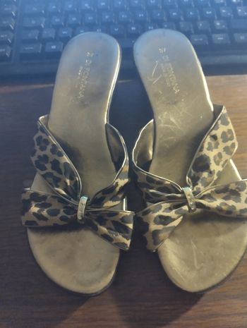 Claquette pointure 37