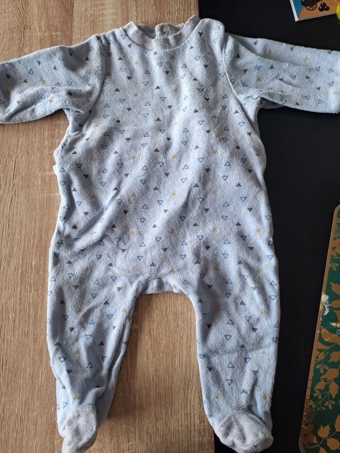 Lot de 8 pyjamas 3 mois - photo numéro 3