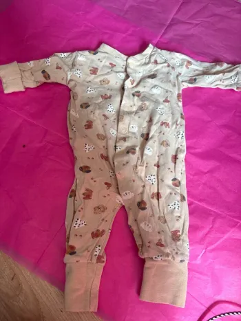 Pyjama sans pieds