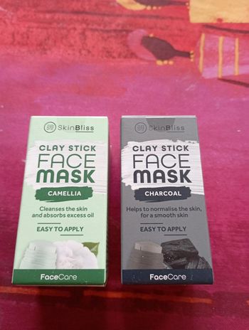 Masque à l'argile en stick